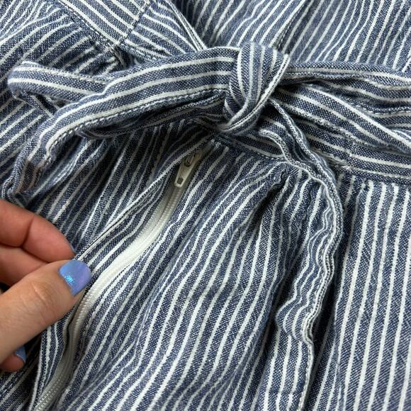 ANTHROPOLOGIE Blue White Striped Shorts Romper Women's Size 0 Nautical Preppy - Picture 3 of 9